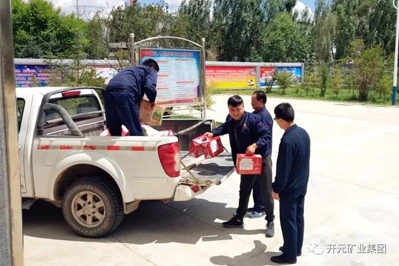 一家親│興海銅鑫慰問部隊官兵，共話軍企團結魚水情